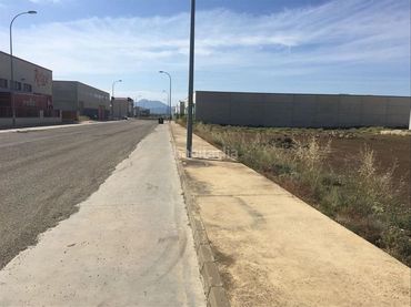 Terreny industrial en venda a Calle Moscatel 1