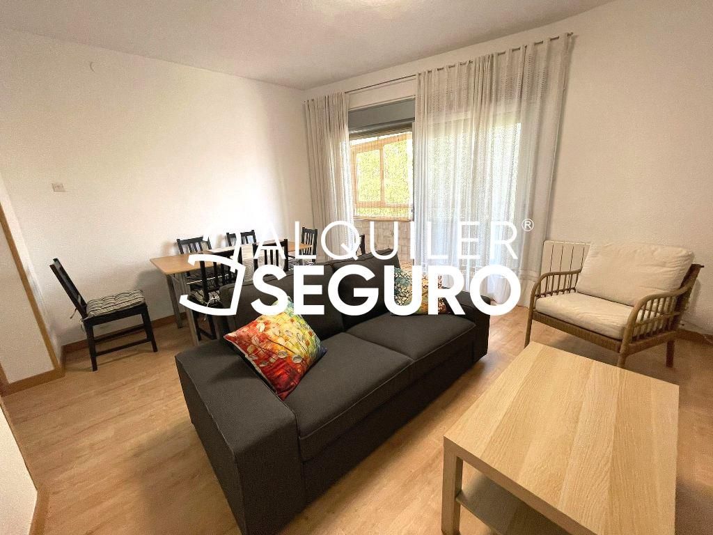 Habitación de Piso de alquiler en  Madrid Capital con Aire acondicionado, Calefacción y Terraza