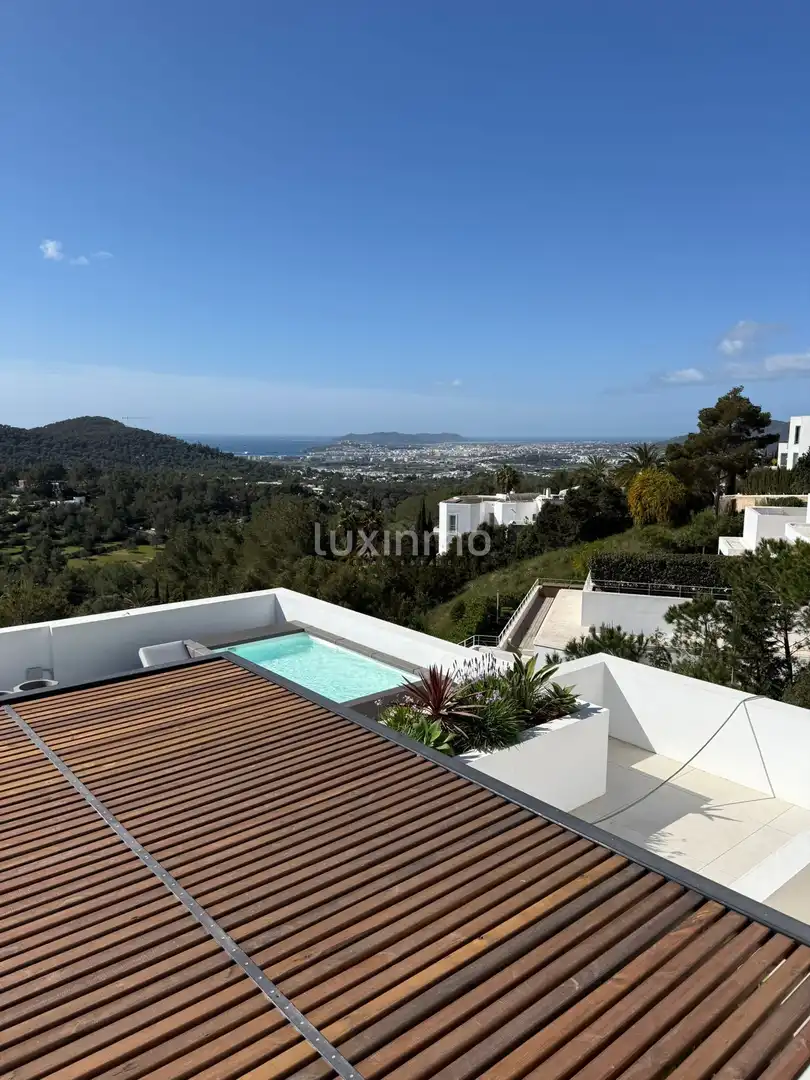 Xalet amb piscina en venda a Can Furnet