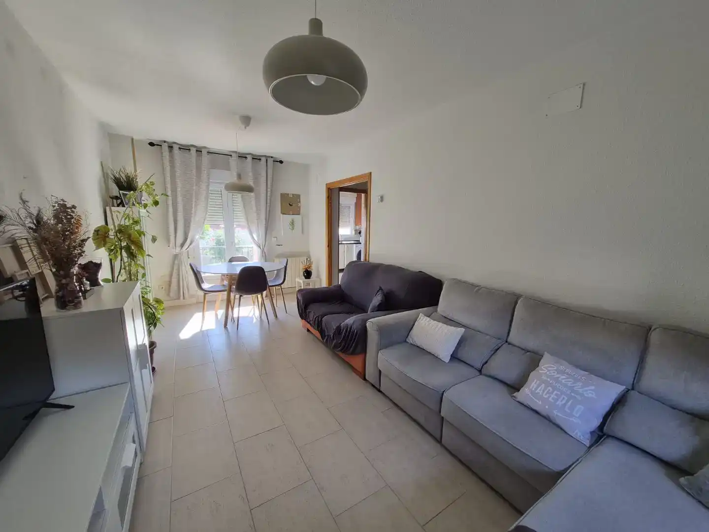 Sala d'estar de Casa o xalet en venda en Seseña amb Aire condicionat, Jardí privat i Traster