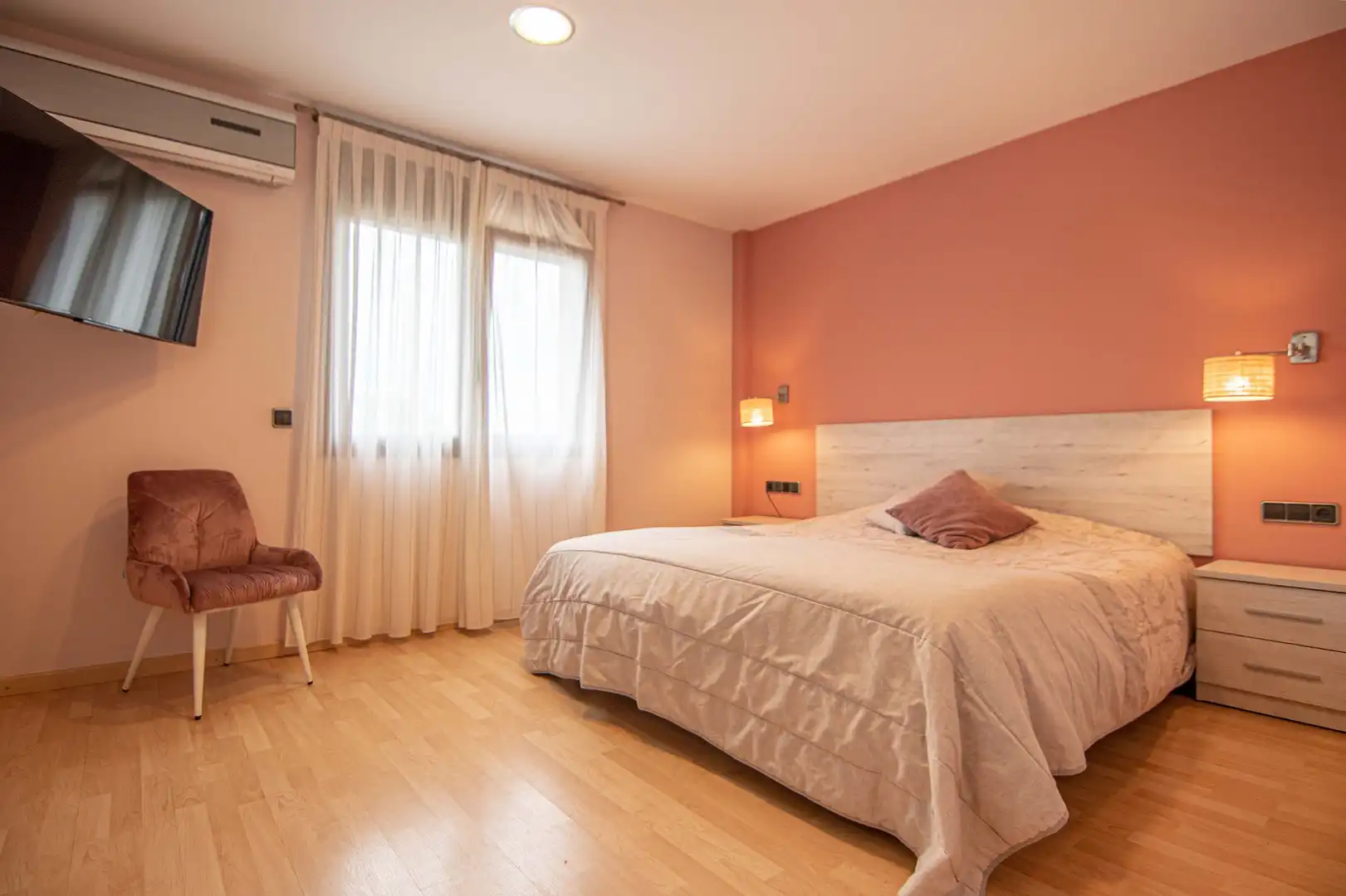 Habitación de Casa o chalet en venta en Palau de Santa Eulàlia con Aire acondicionado, Calefacción y Jardín privado