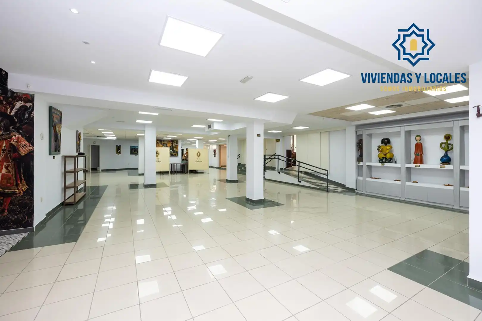Local comercial en venda a Avenida Santa Maria de la Alhambra, imagen 3