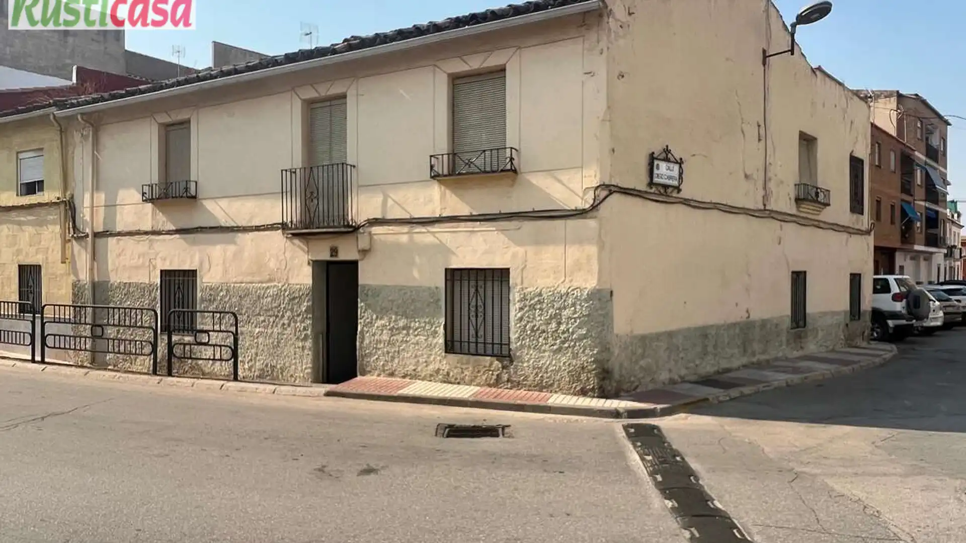 Vista exterior de Casa o chalet en venta en Bailén con Terraza