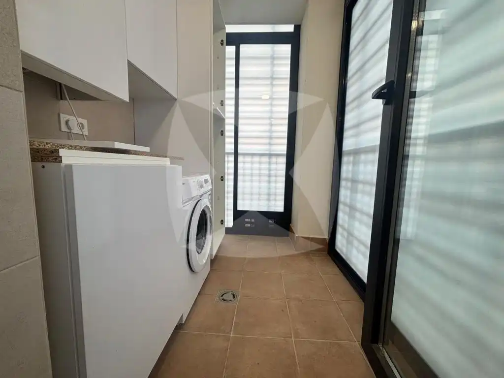 Terrasse von Wohnung zur Miete in Badajoz mit Klimaanlage, Privatgarten und Terrasse
