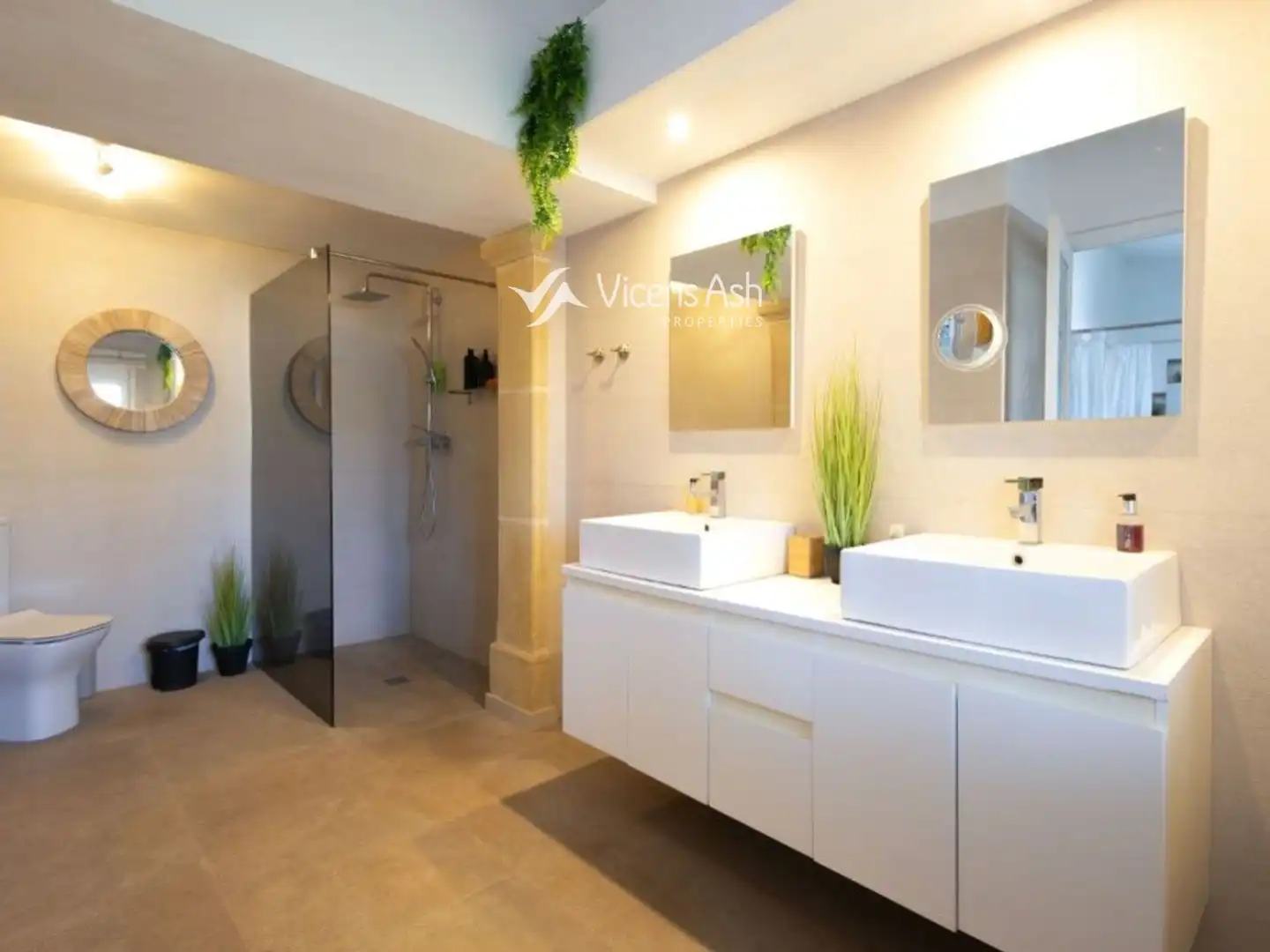Bathroom of Houses for sale in Jávea / Xàbia  with Air Conditioner, Terrace and Storage room