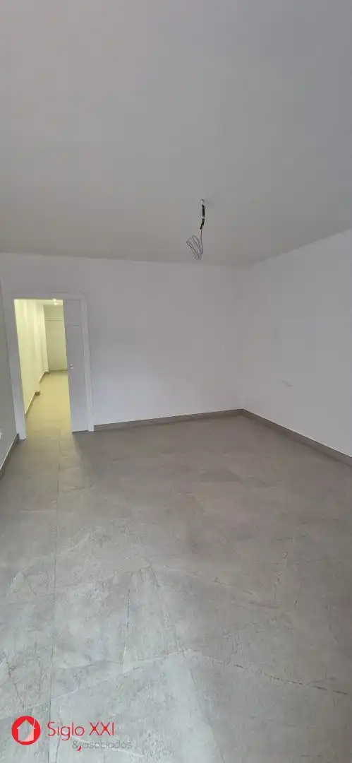 Haus oder Chalet zur Miete in Vila-real mit Terrasse