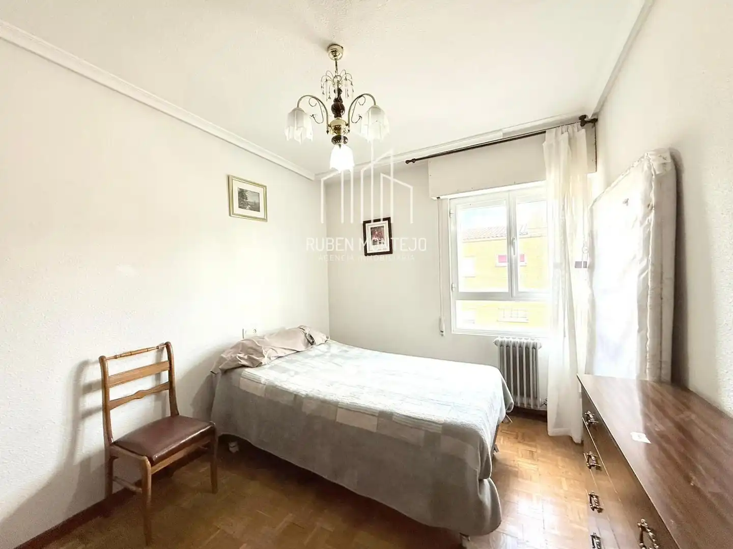 Bedroom of Flat for sale in Salamanca  with Heating, Terrace and Storage room