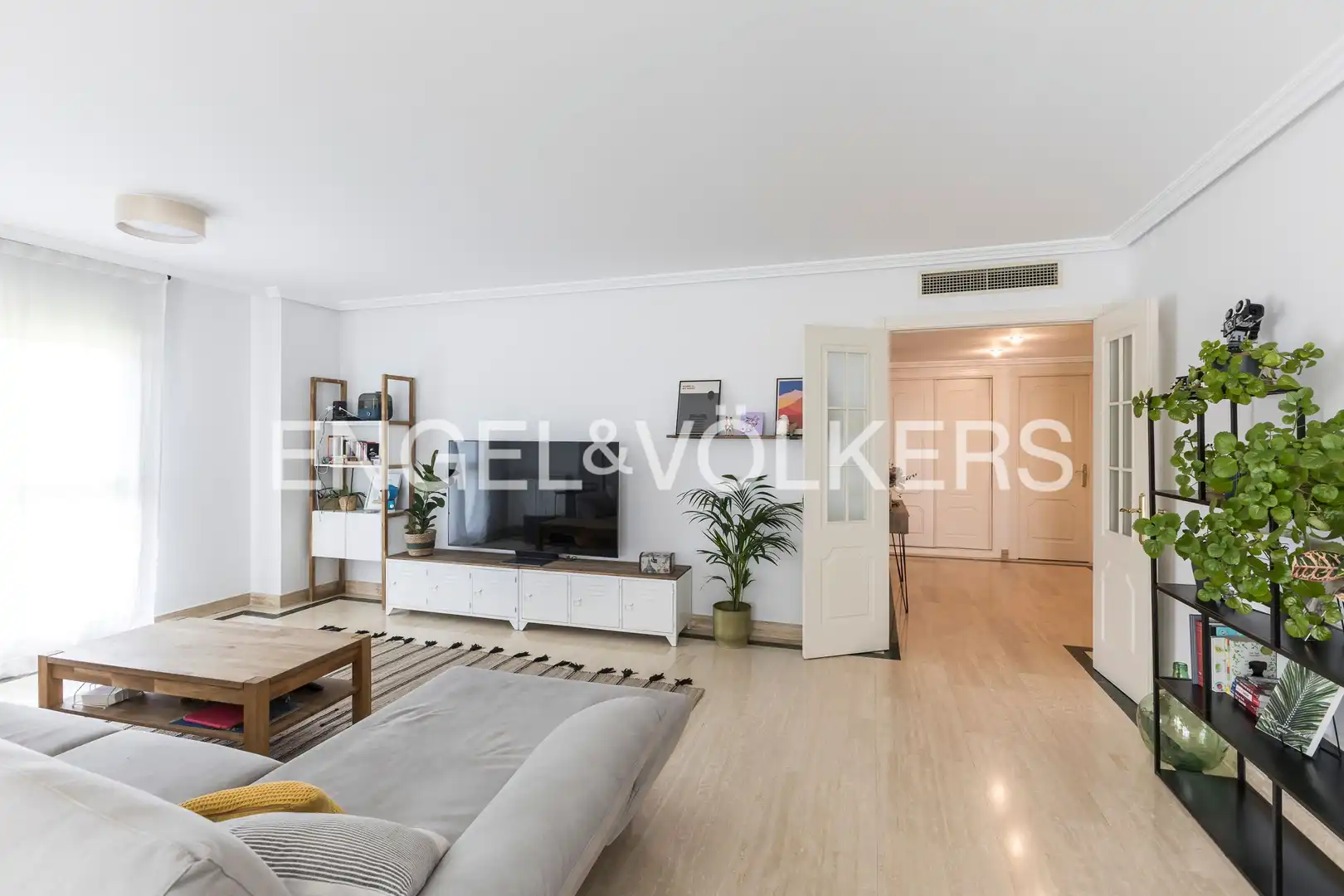 Sala d'estar de Pis en venda en Majadahonda amb Aire condicionat, Calefacció i Terrassa