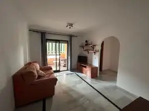 Sala de estar de Piso en venta en Estepona