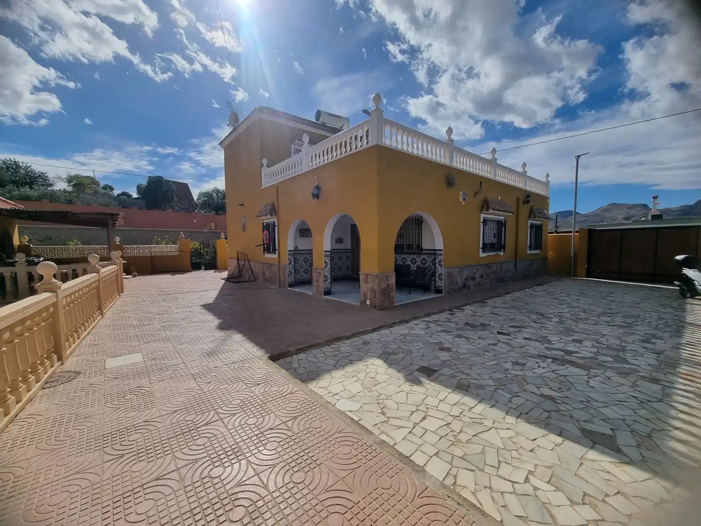 Vista exterior de Finca rústica en venta en Pechina con Aire acondicionado, Calefacción y Jardín privado