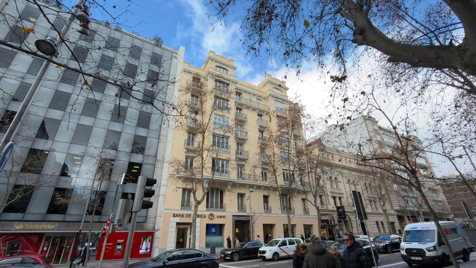 Vista exterior de Àtic en venda en Madrid amb Aire condicionat, Terrassa i Traster