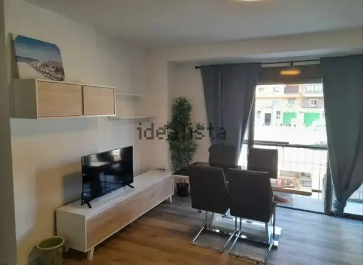 Pis amb terrassa en venda a L'Olivereta, imagen 2