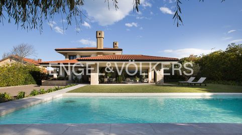 Chalet independiente exclusivo, reformado y con vistas al mar