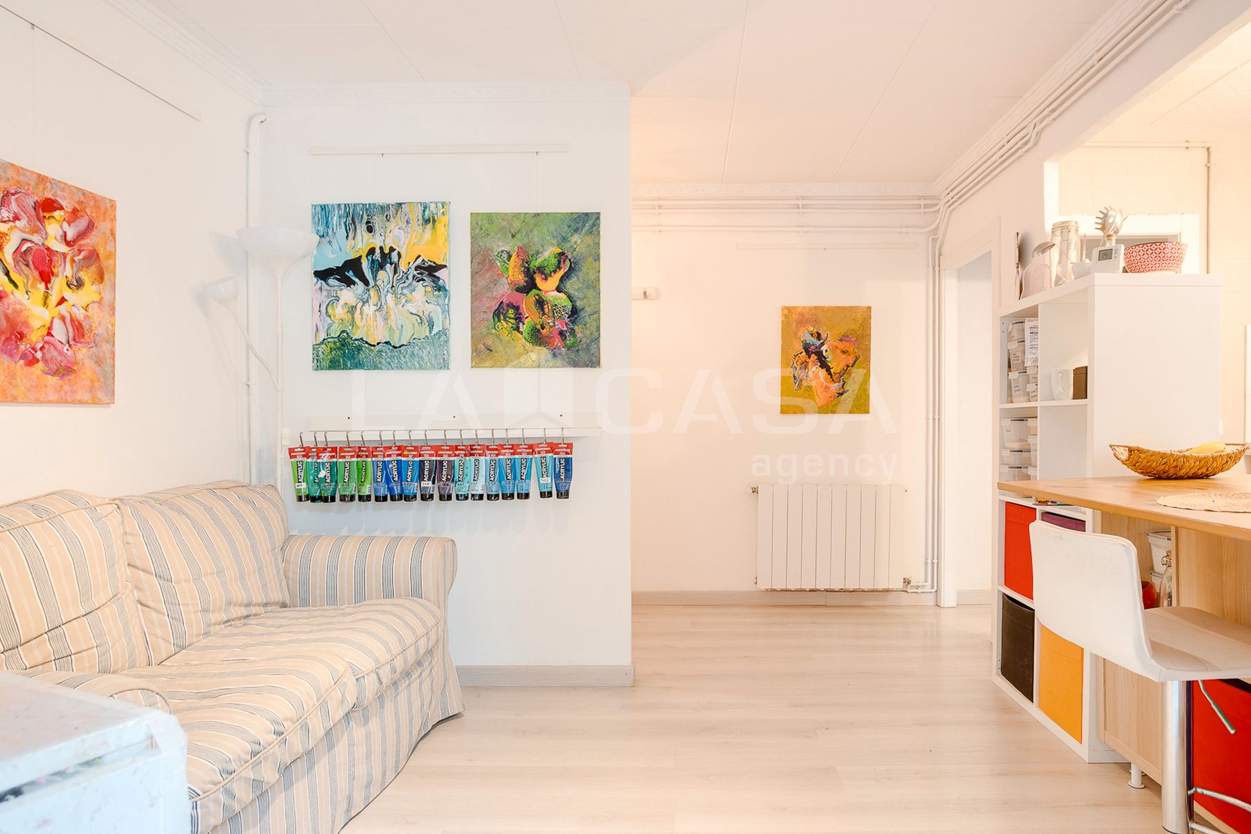 Sala d'estar de Pis en venda en Cornellà de Llobregat amb Calefacció i Balcó