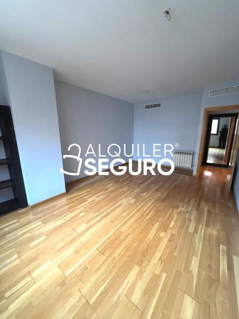 2 hab, 60m² en Orcasitas, Usera,  Madrid Capital - Image 3