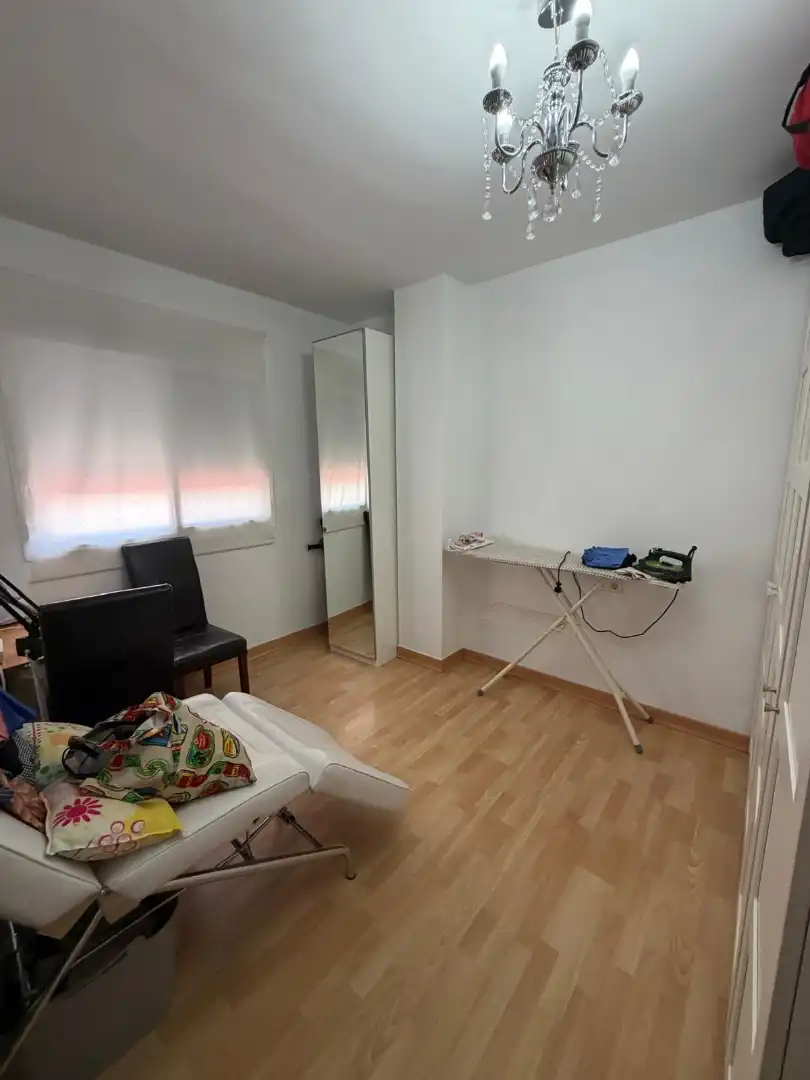 Habitación de Casa adosada en venta en Santiponce