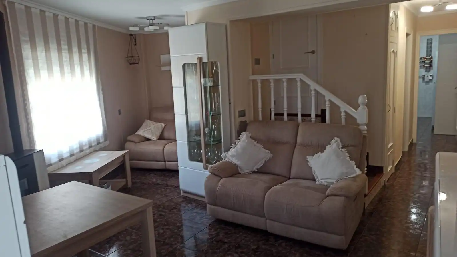 Wohnzimmer von Haus oder Chalet zum Verkauf in Siete Aguas mit Heizung, Terrasse und Möbliert
