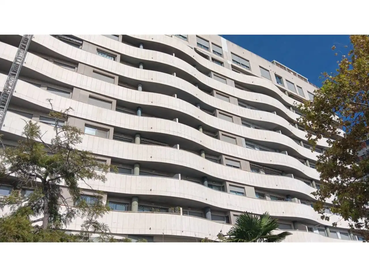 Flat with terrace to rent in Paseo Alameda