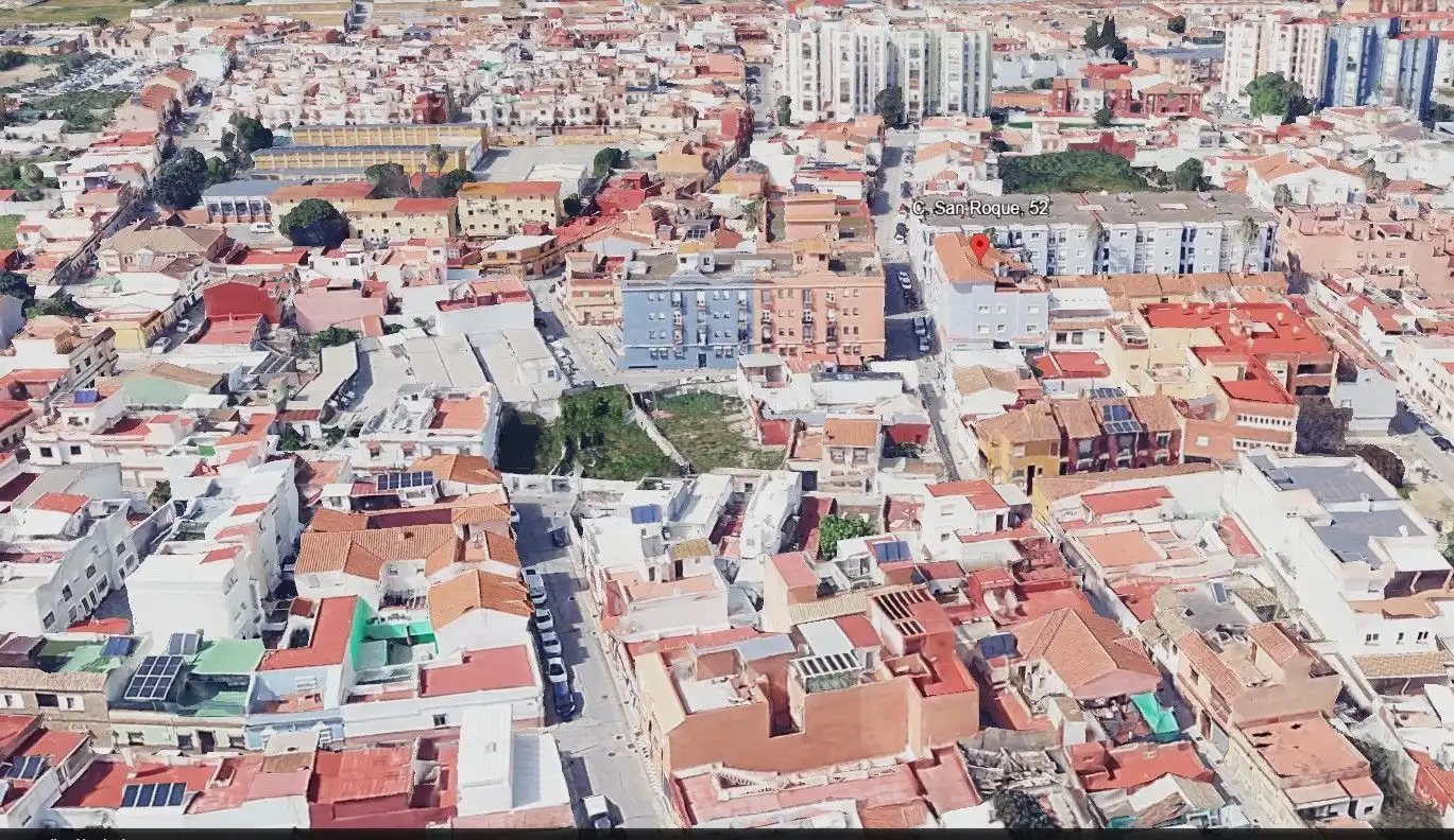 Vista exterior de Piso en venta en La Línea de la Concepción