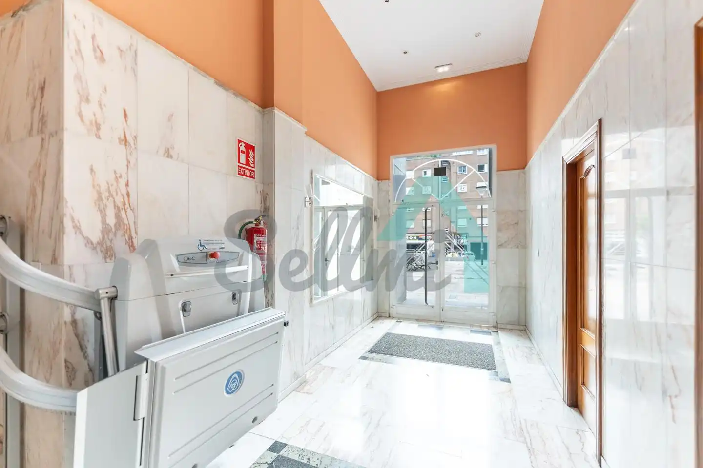 Piso en venta en Mieres (Asturias) con Calefacción y Trastero