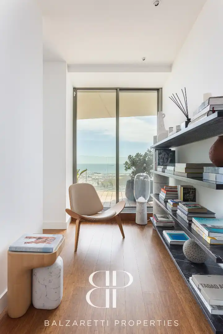 Sala d'estar de Àtic en venda en Barcelona amb Aire condicionat, Parquet i Terrassa
