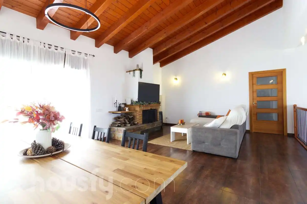 Casa amb terrassa en venda a Carrer de Miguel Àngel ., imagen 2