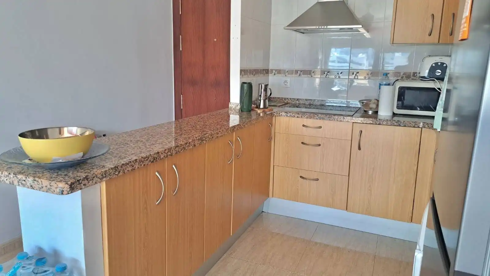 Cocina de Apartamento de alquiler en La Pobla de Farnals con Aire acondicionado, Calefacción y Amueblado