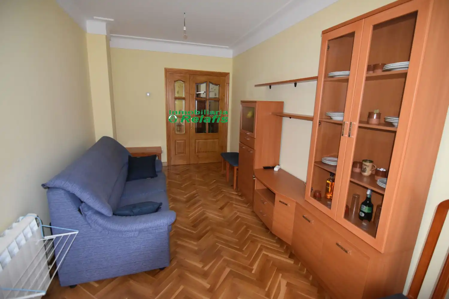 Sala de estar de Piso en venta en Ciudad Rodrigo con Calefacción, Parquet y Terraza