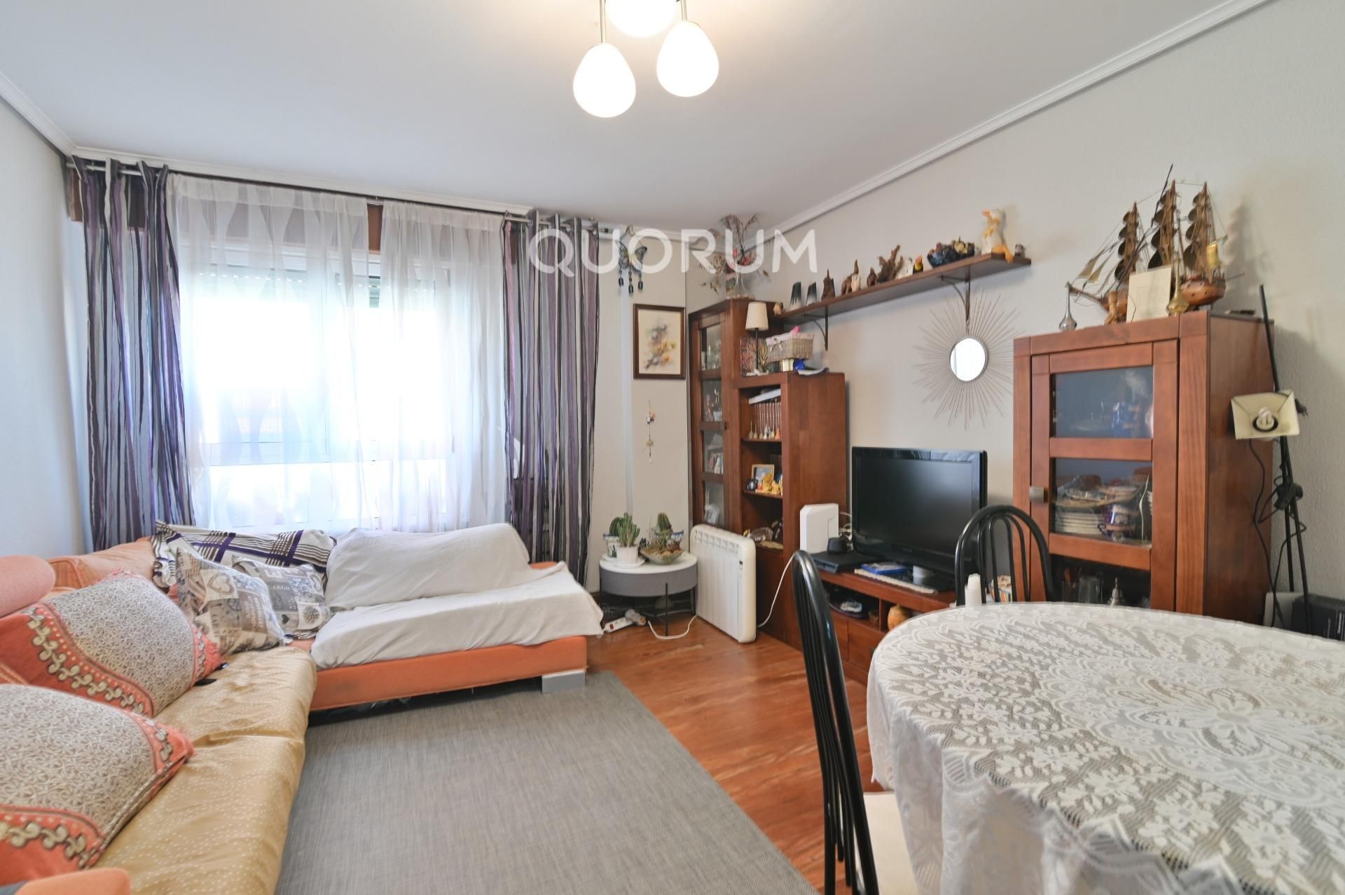 Dormitori de Pis en venda en Usansolo amb Calefacció, Traster i Moblat