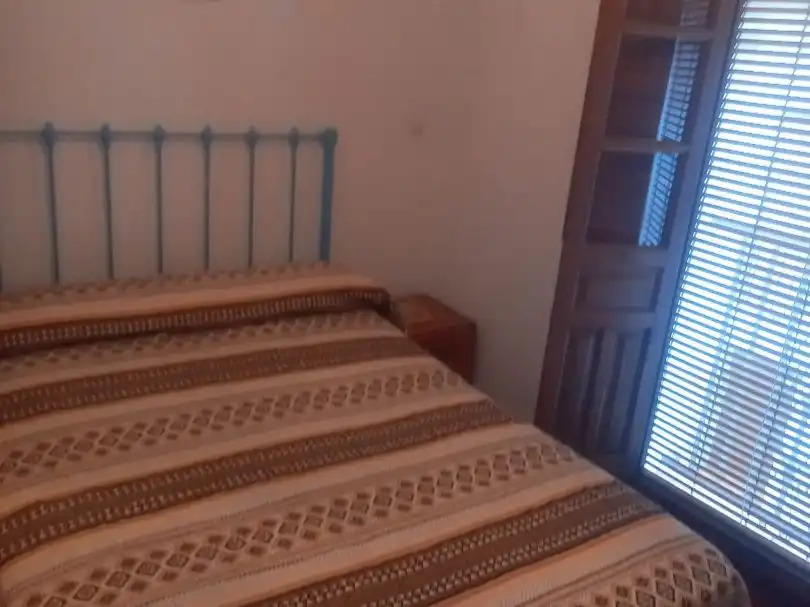 Dormitori de Casa o xalet de lloguer en El Burgo