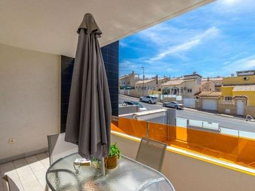 Mini appartamento con balcone in vendita a Calle LAGO BAÑOLAS 2