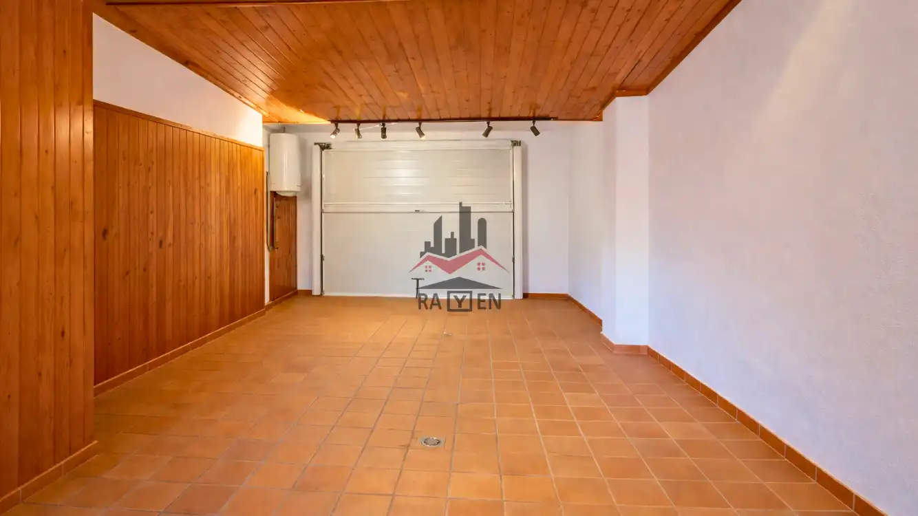 Casa adosada en venda a Puigmal - Mas Nou