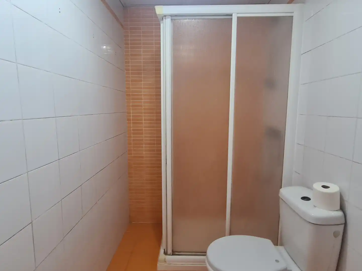 Baño de Piso en venta en Bellavista - La Palmera