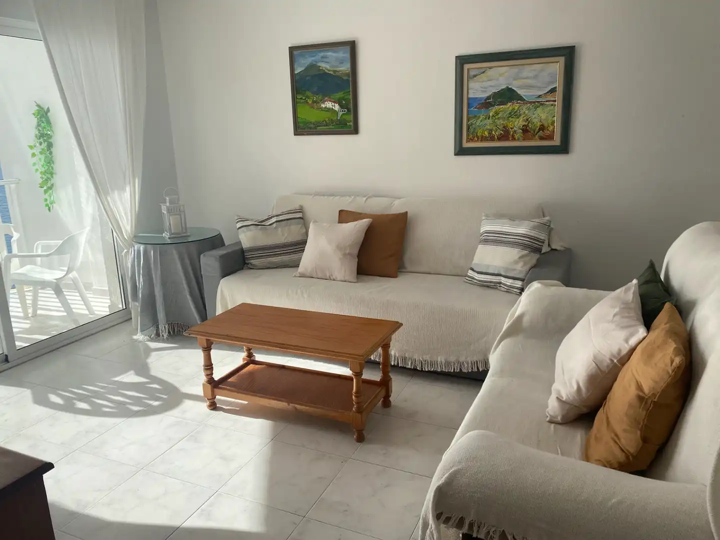 Wohnzimmer von Wohnungen zur Miete in Almuñécar mit Klimaanlage, Heizung und Terrasse