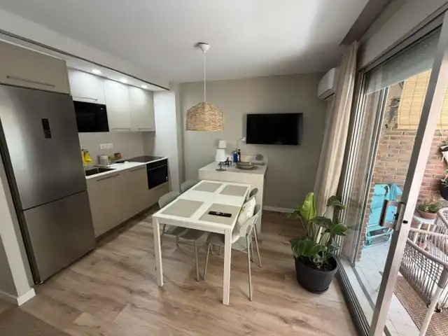 Appartement compact avec terrasse à vendre à DIPUTACIÓ, imagen 8