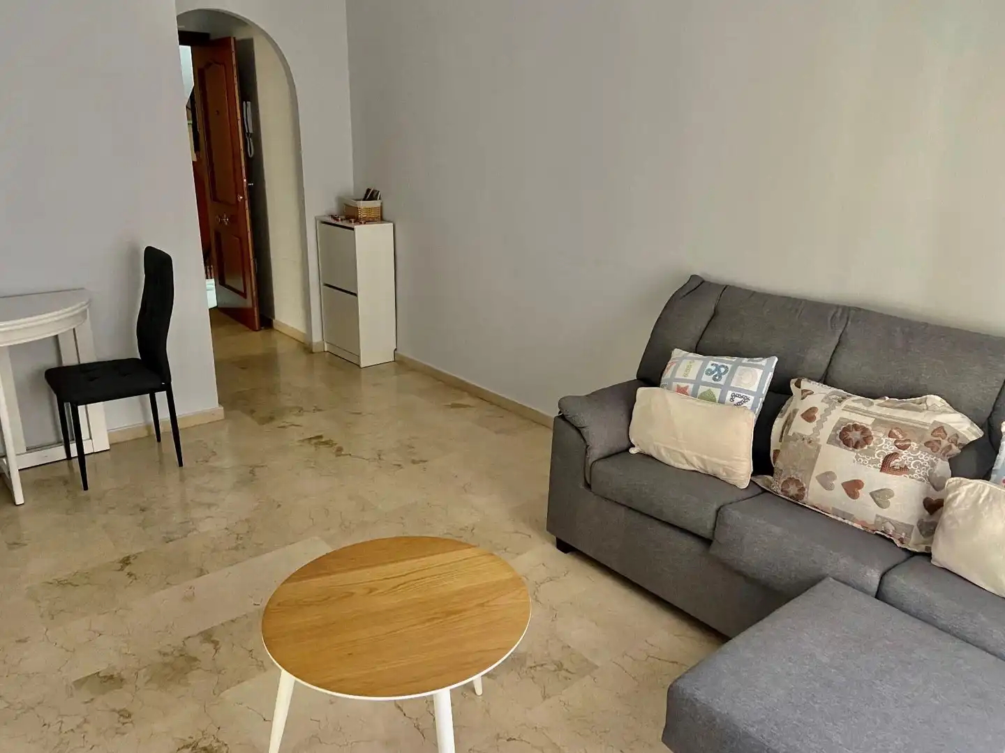 Living room of Flat for rent in La Línea de la Concepción  with Furnished