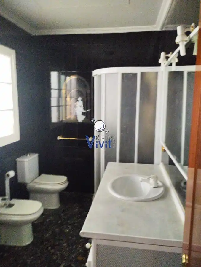 Bany de Casa o xalet en venda en Alcalá de Guadaira amb Aire condicionat, Traster i Balcó