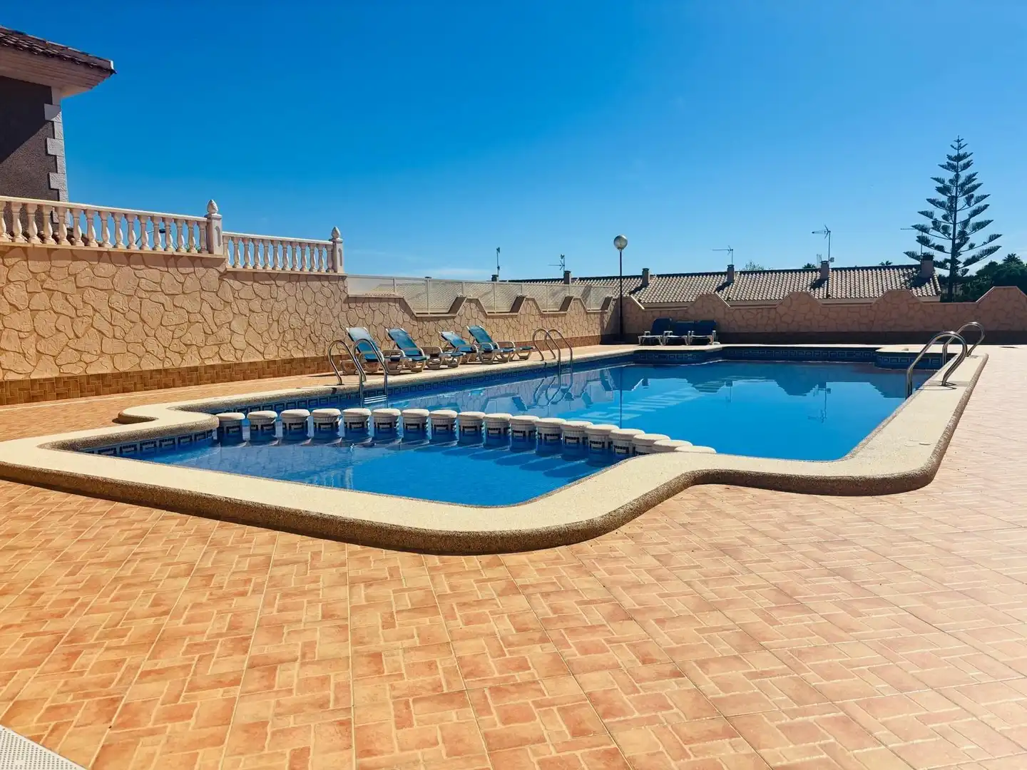 Detached house with terrace for sale in Los Balcones - Los Altos, imagen 32