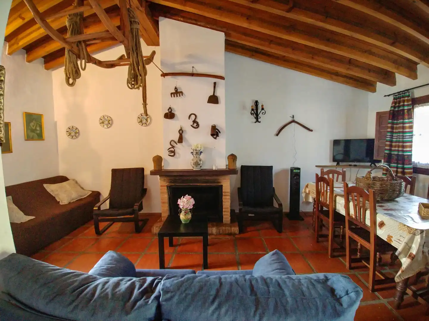 Sala de estar de Finca rústica en venta en Almogía con Aire acondicionado, Terraza y Piscina