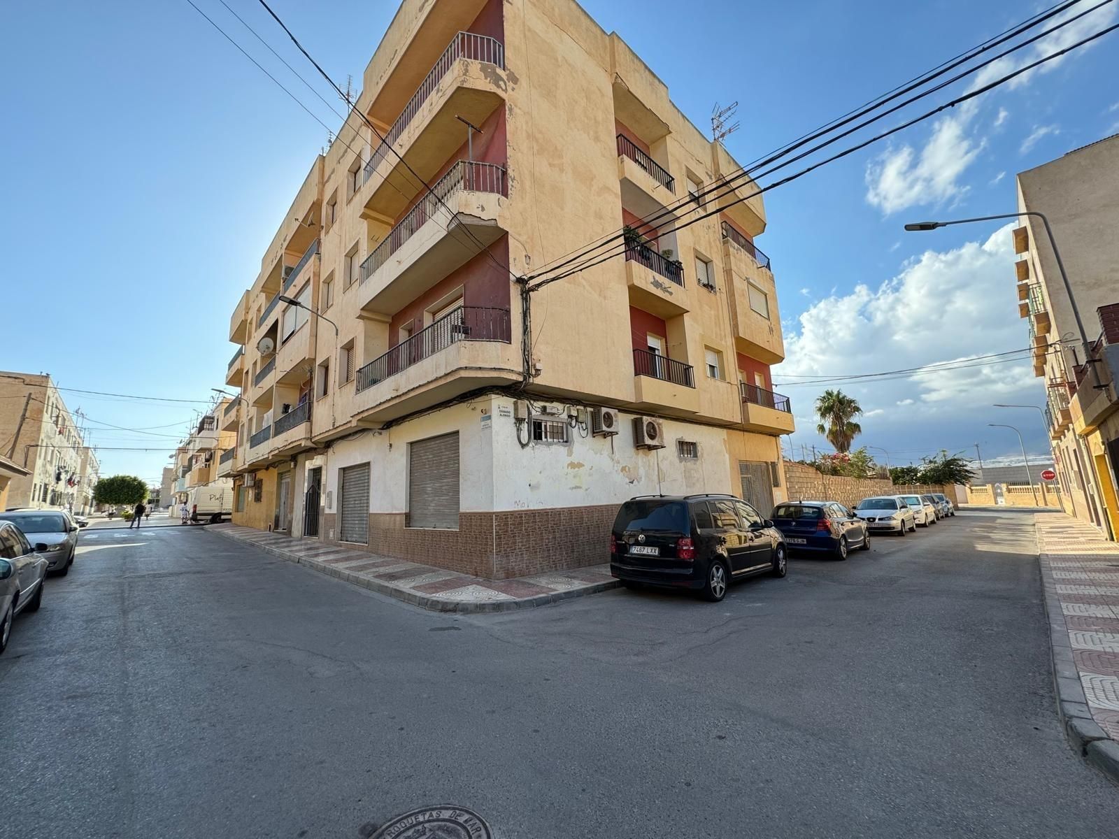 Exterior view of Flat for sale in Roquetas de Mar