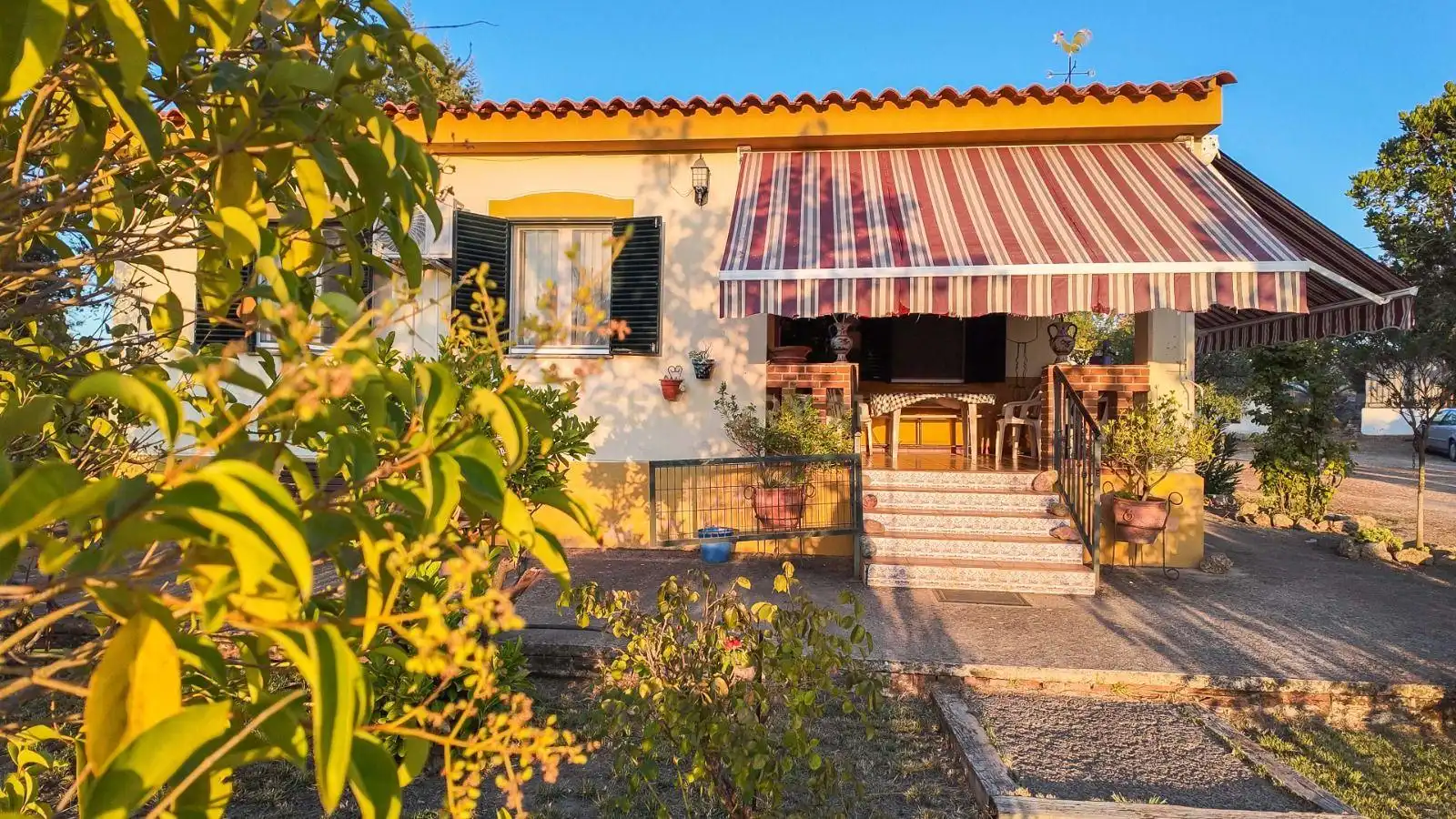 Casa amb jardí en venda a Arroyo de la Luz, imagen 2