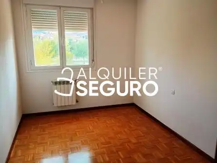 Pis amb ascensor de lloguer a Avenida Naciones Unidas, imagen 5