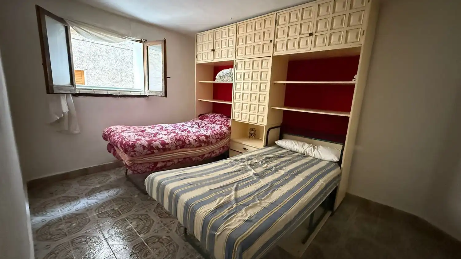 Dormitori de Casa o xalet en venda en Benafigos amb Traster