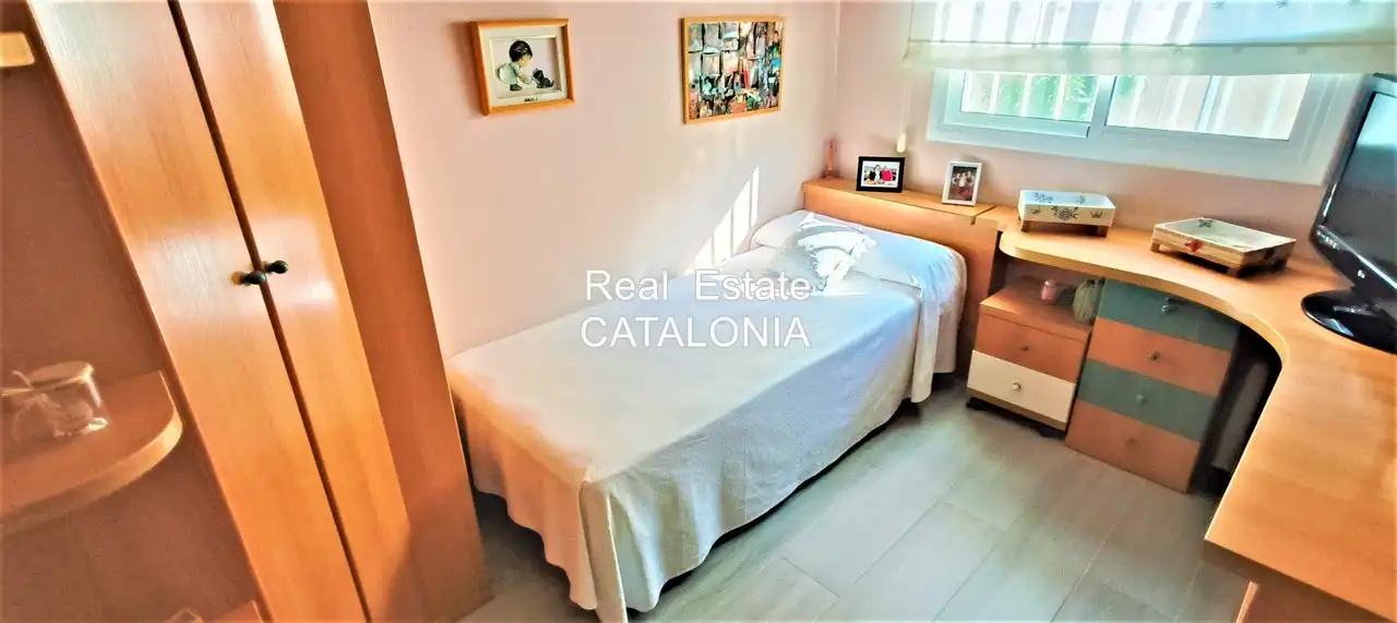 Bedroom of Houses for sale in Lloret de Mar  with Air Conditioner, Heating and Private garden