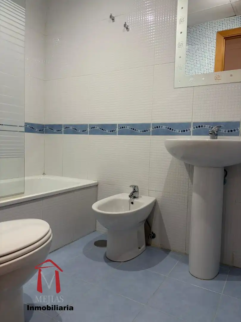 Bathroom of Flat for sale in Antequera  with Air Conditioner, Heating and Storage room