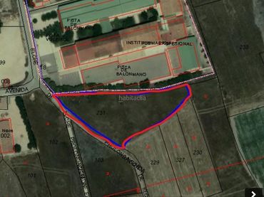 Terreny residencial en venda a Prolongación Elche 24