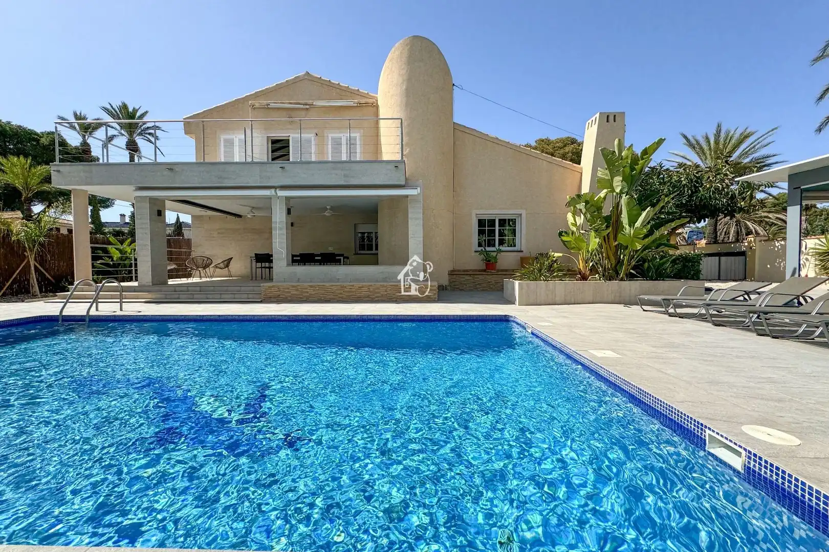 Piscina de Casa o xalet de lloguer en Orihuela amb Aire condicionat, Jardí privat i Terrassa