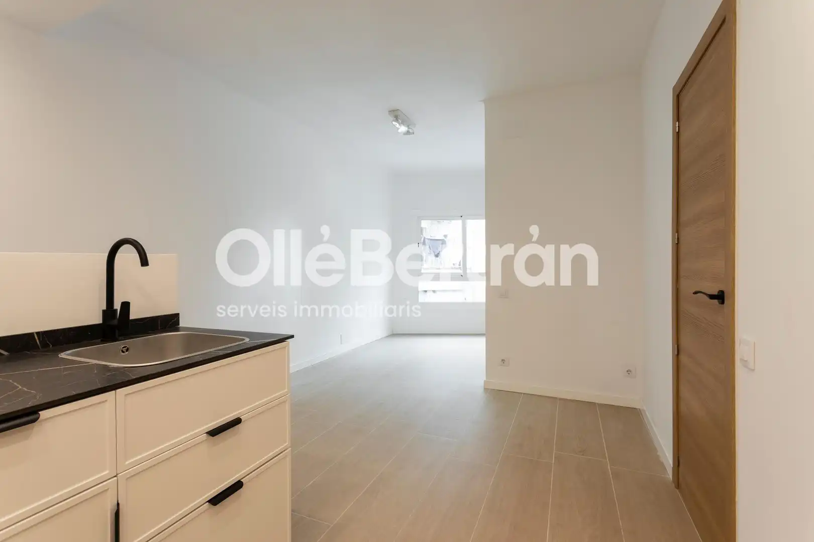 Piso en venta en Nou Barris