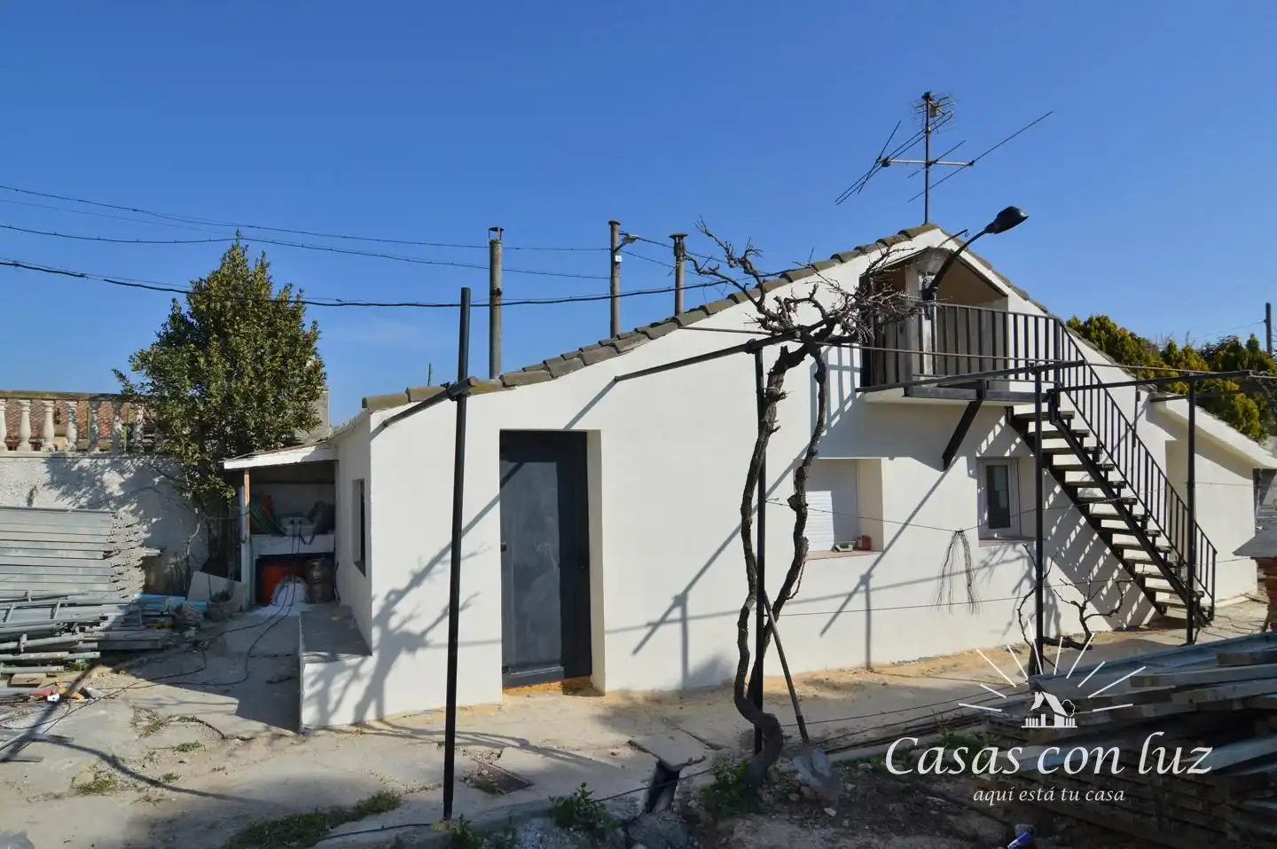 Vista exterior de Casa o chalet en venta en Zaragoza con Aire acondicionado y Jardín privado