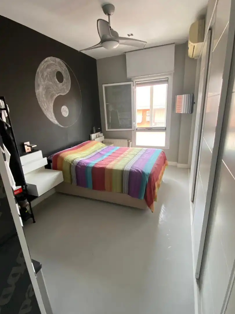 Habitación de Dúplex en venta en Fuenlabrada con Aire acondicionado, Calefacción y Trastero